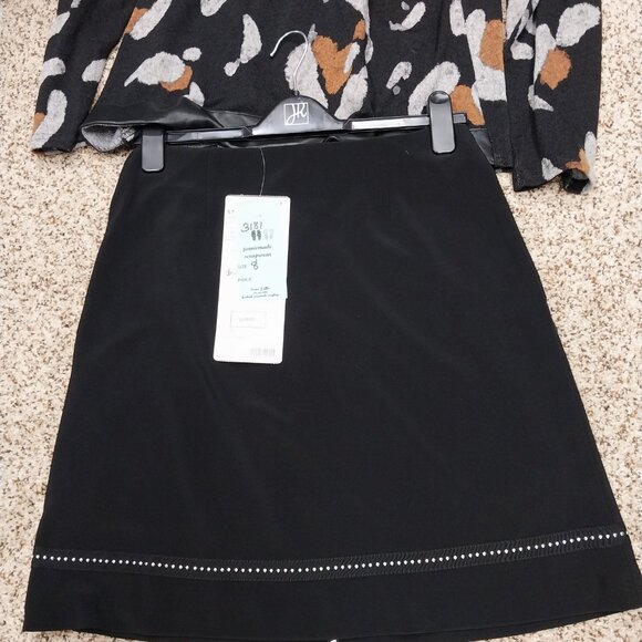 3181 Size 8 Joseph Ribkoff Black Skirt with Silver Tone Studs and Zipper, NWT - Picture 4 of 7